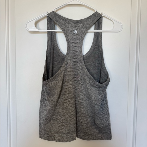 Lululemon Swiftly Tech Racerback Tank 2.0 Race Length - Picture 2 of 2